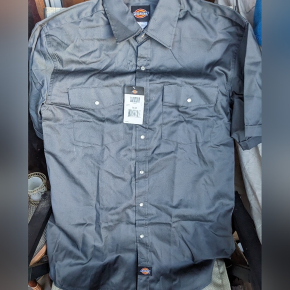 Dickies button up shirt - Picture 1 of 2